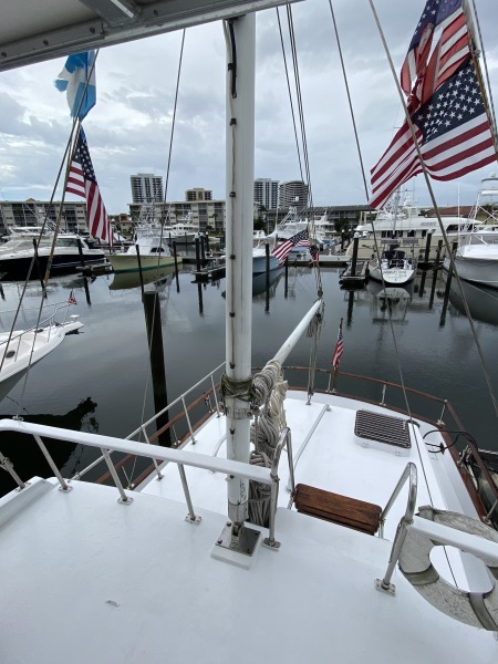 1981 Albin 43 Trawler