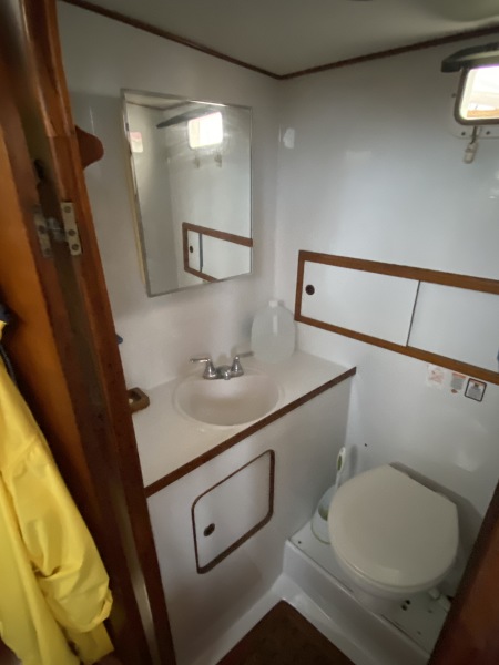 1981 Albin 43 Trawler