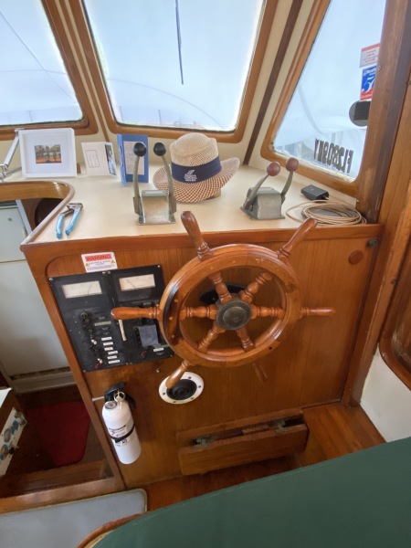 1981 Albin 43 Trawler