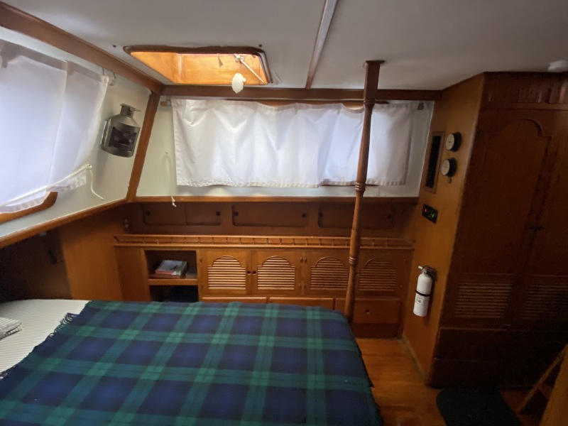 1981 Albin 43 Trawler