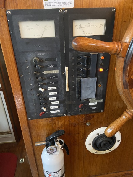 1981 Albin 43 Trawler