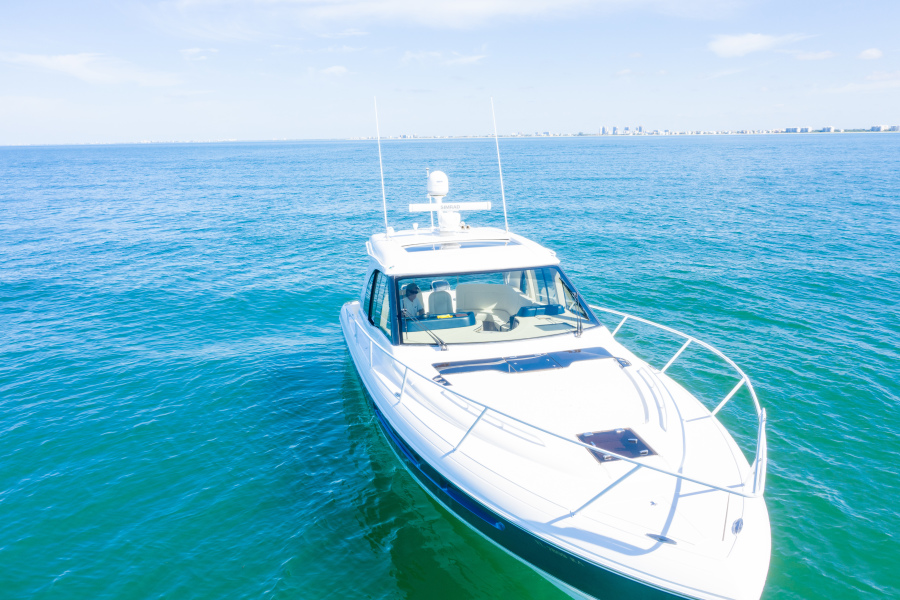 41' 2016 Intrepid 410 Evolution