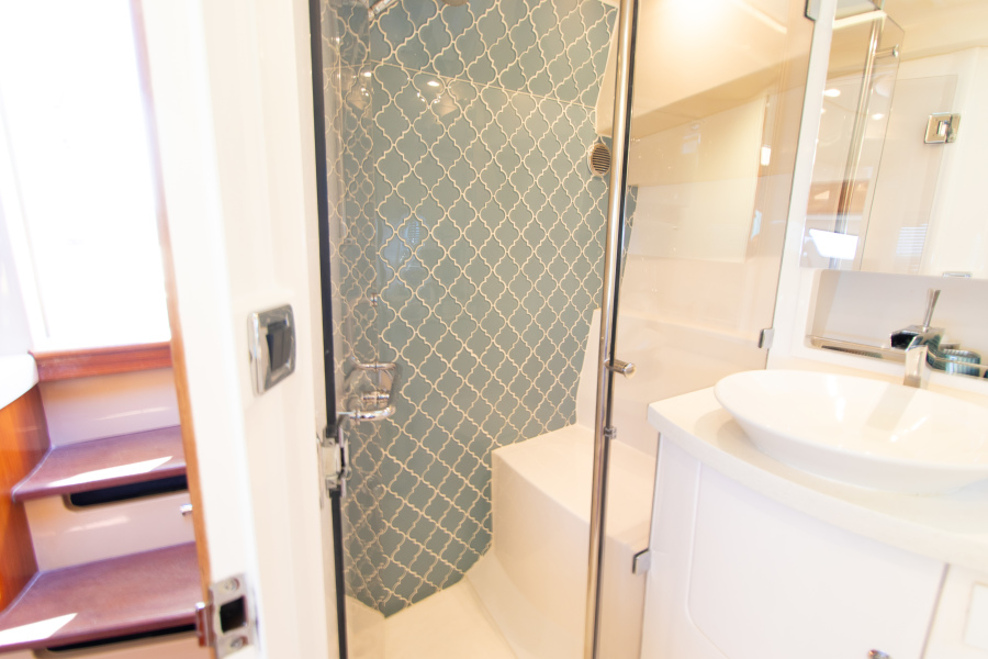 41' 2016 Intrepid 410 Evolution