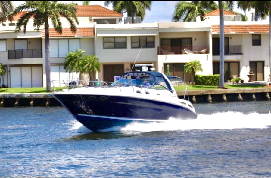 40' 2004 Sea Ray 380 Sundancer
