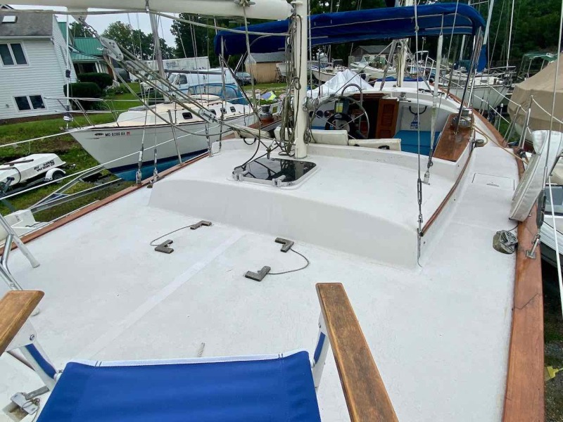 1982 Irwin 46 Center Cockpit Ketch