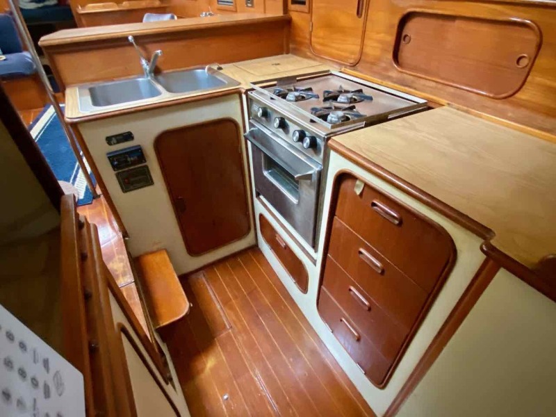 1982 Irwin 46 Center Cockpit Ketch