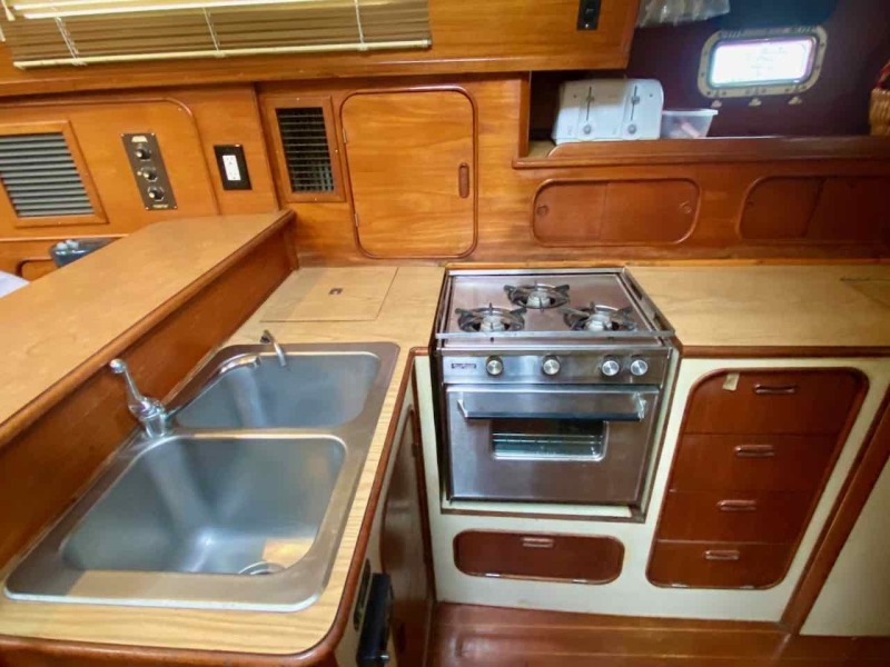 1982 Irwin 46 Center Cockpit Ketch