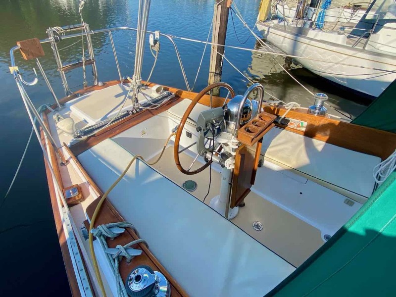 1975 Bristol 32