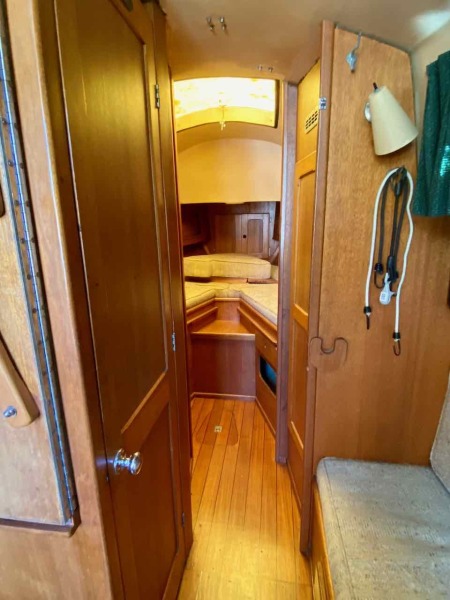 1975 Bristol 32