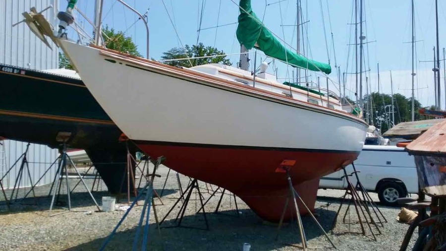 1975 Bristol 32