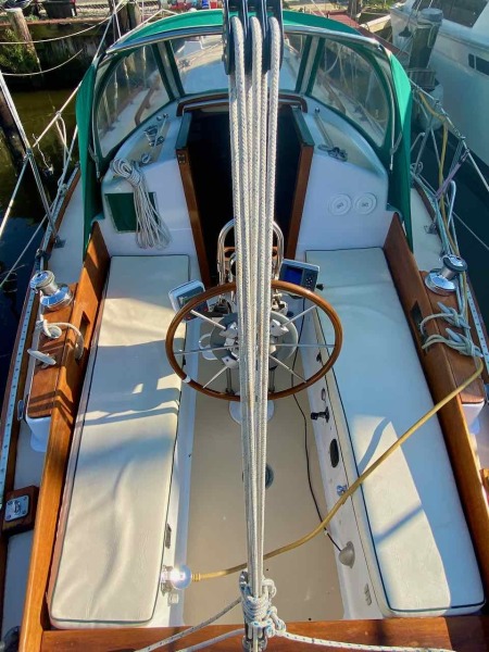 1975 Bristol 32