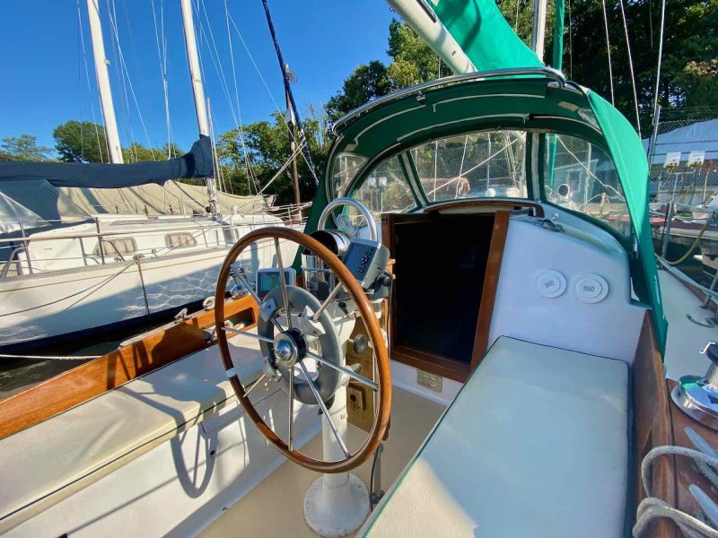 1975 Bristol 32