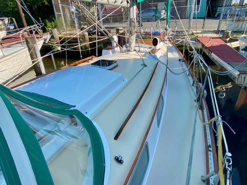 1975 Bristol 32