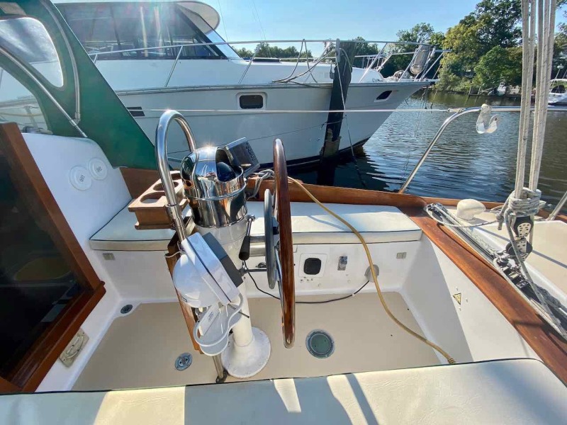 1975 Bristol 32