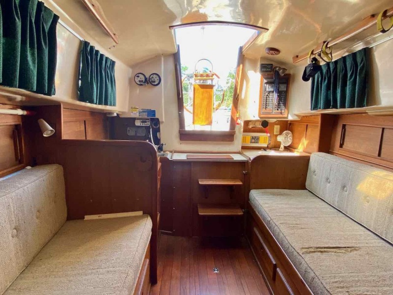 1975 Bristol 32