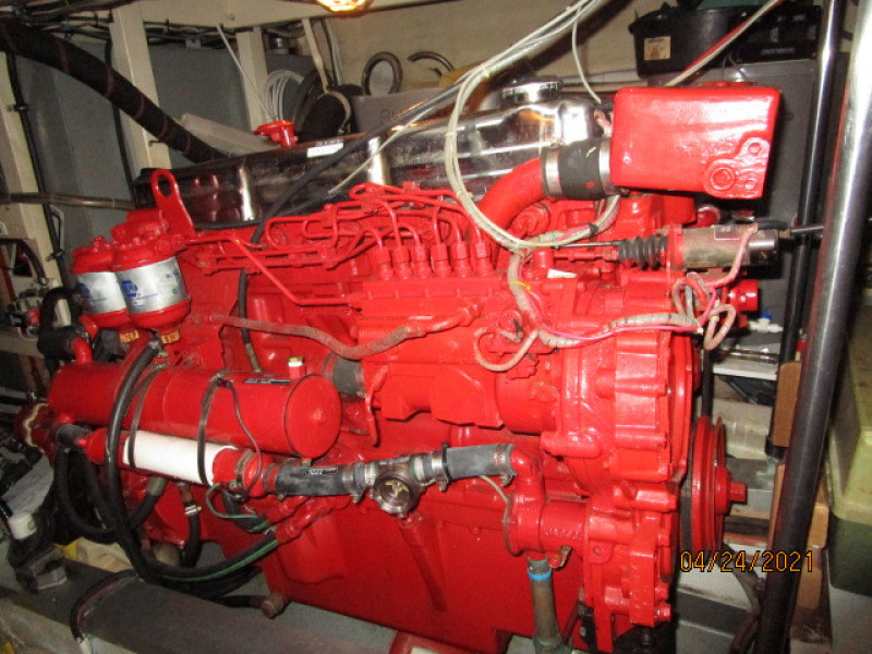 42' Grand Banks port main engine