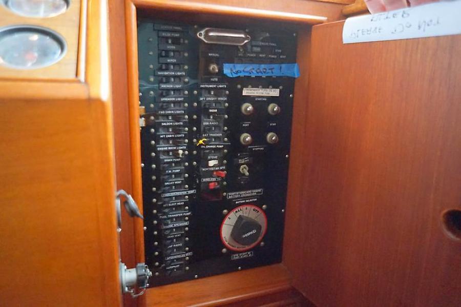 42' Grand Banks electrical panel