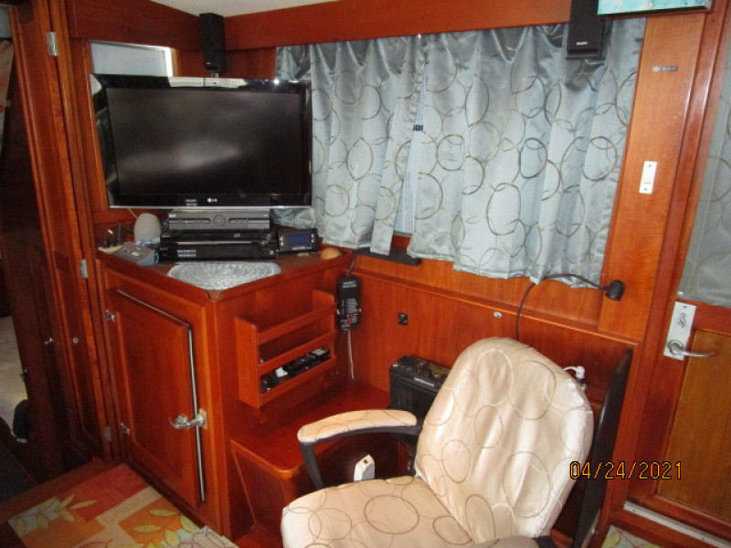 42' Grand Banks salon port aft