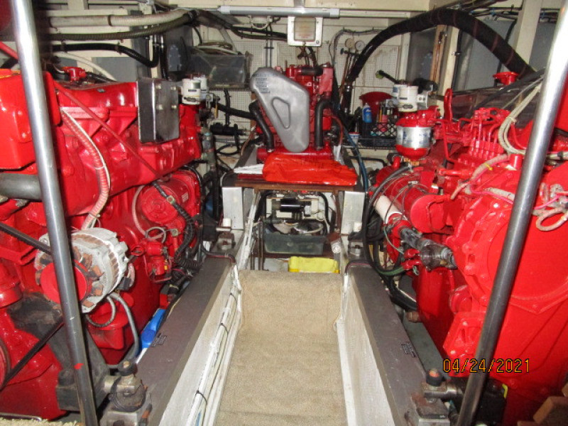 42' Grand Banks engine room aft