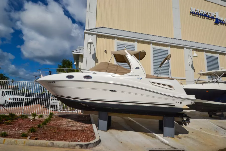 2005 Sea Ray 260 Sundancer