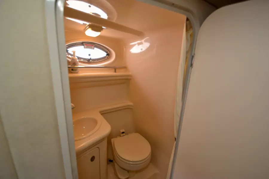 2005 Sea Ray 260 Sundancer