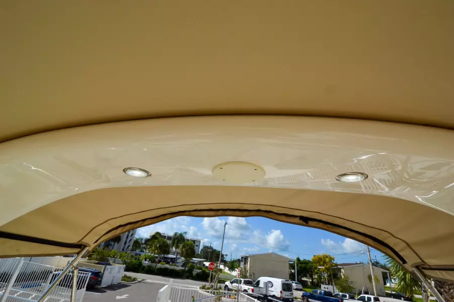 2005 Sea Ray 260 Sundancer