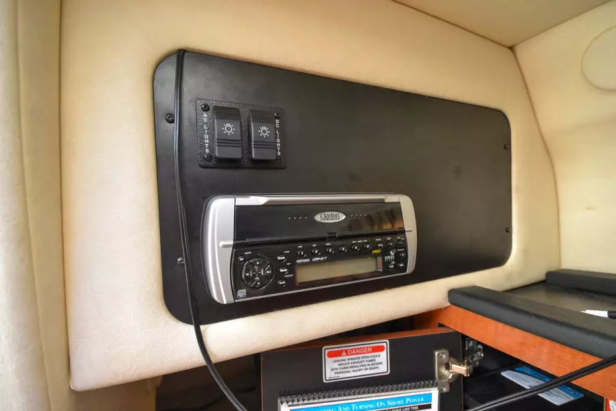 2005 Sea Ray 260 Sundancer