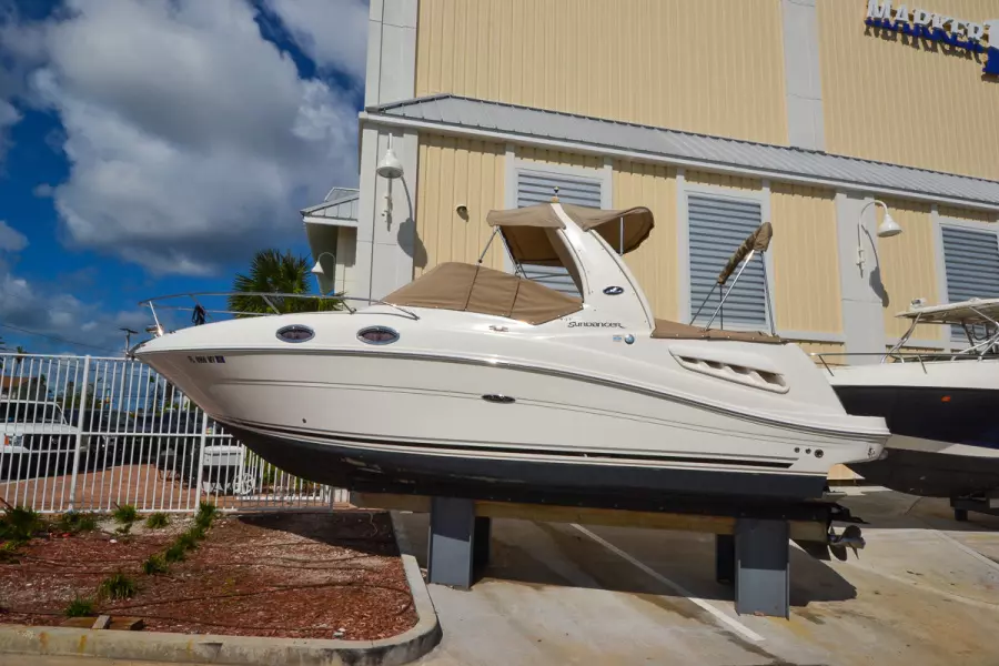 2005 Sea Ray 260 Sundancer
