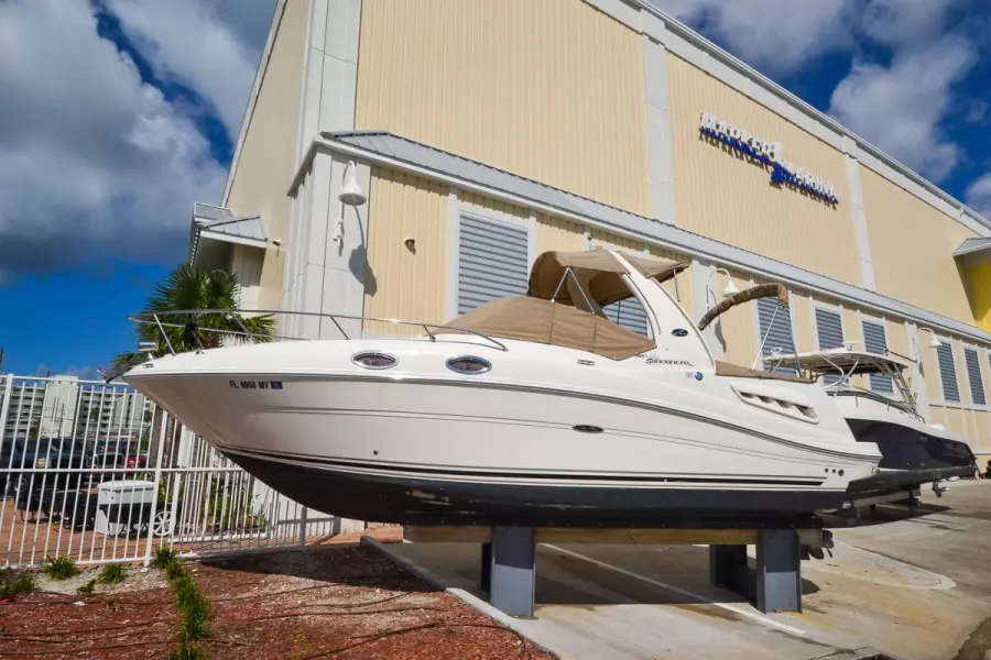 2005 Sea Ray 260 Sundancer
