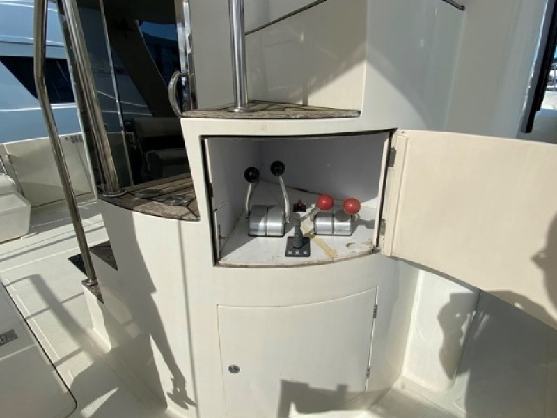 2003 Hi-Star 470