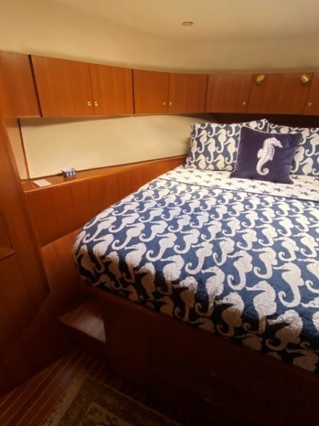 2003 Hi-Star 470