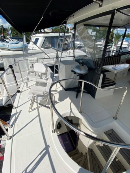 2003 Hi-Star 470