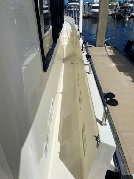 2003 Hi-Star 470