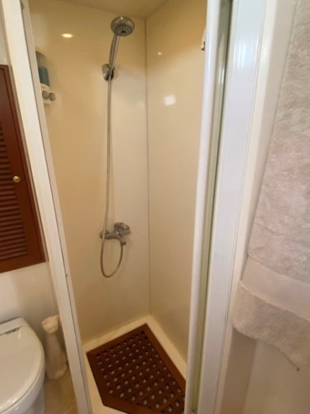 2003 Hi-Star 470