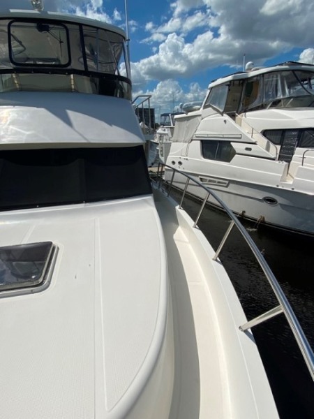 2003 Hi-Star 470