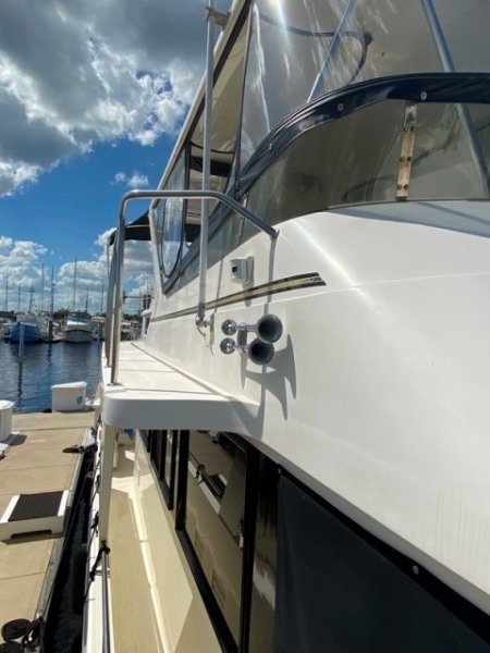 2003 Hi-Star 470
