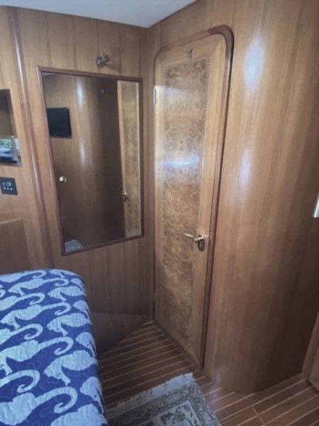 2003 Hi-Star 470