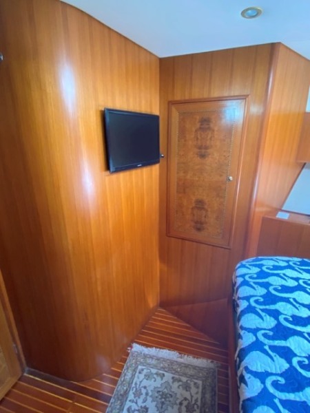 2003 Hi-Star 470
