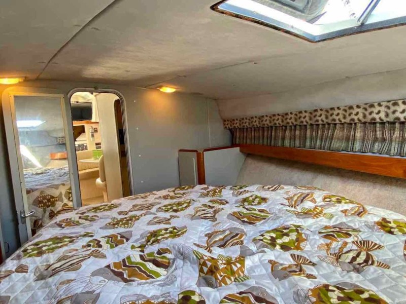 1990 Luhrs 3400