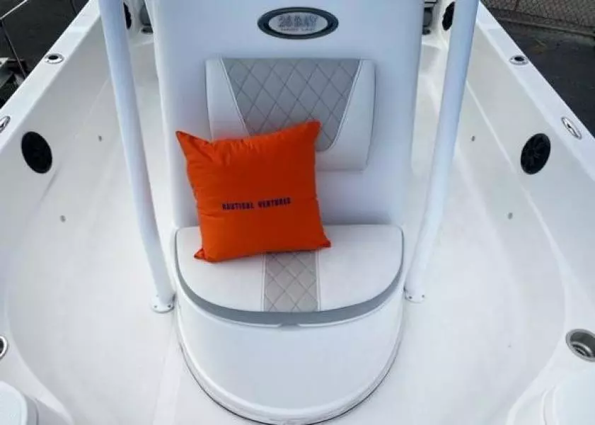 Epic 26 Bay 27ft Epic Yacht For Sale