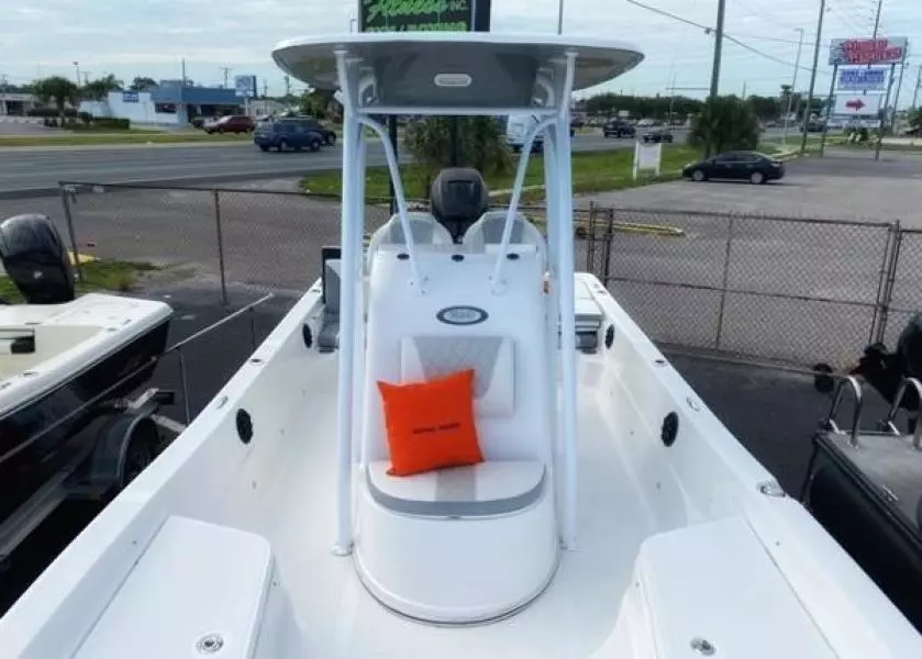 Epic 26 Bay 27ft Epic Yacht For Sale