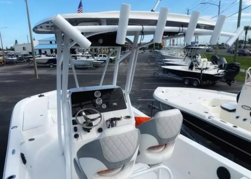 Epic 26 Bay 27ft Epic Yacht For Sale