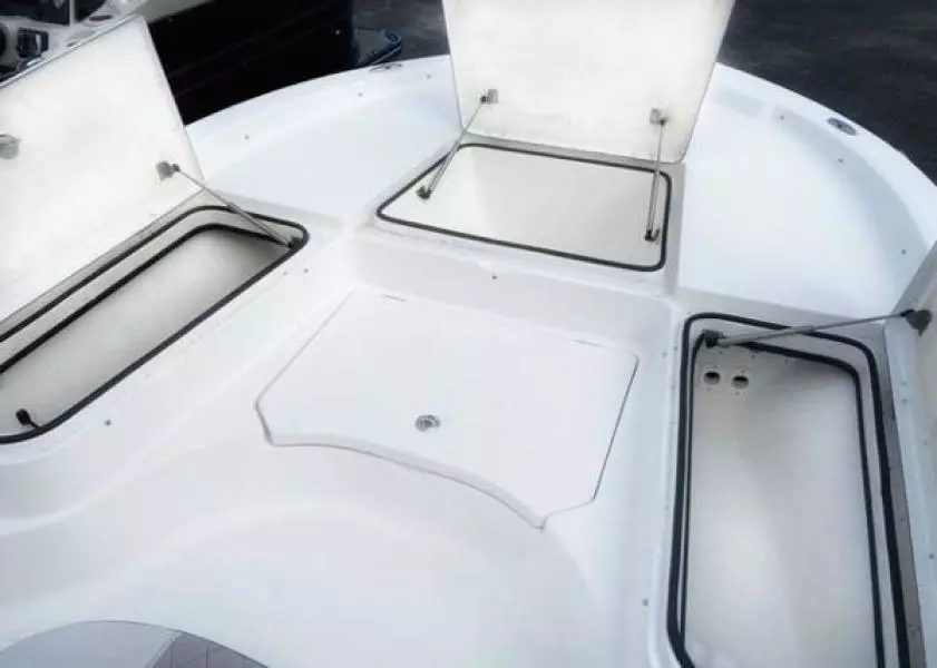 Epic 26 Bay 27ft Epic Yacht For Sale