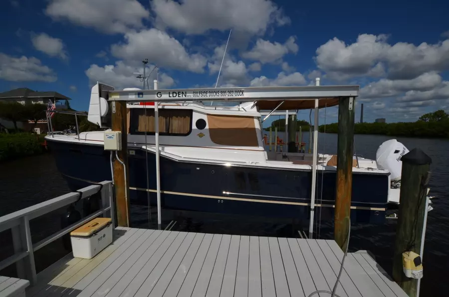 2018 Ranger Tugs R27