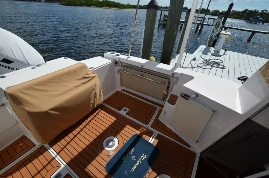 2018 Ranger Tugs R27