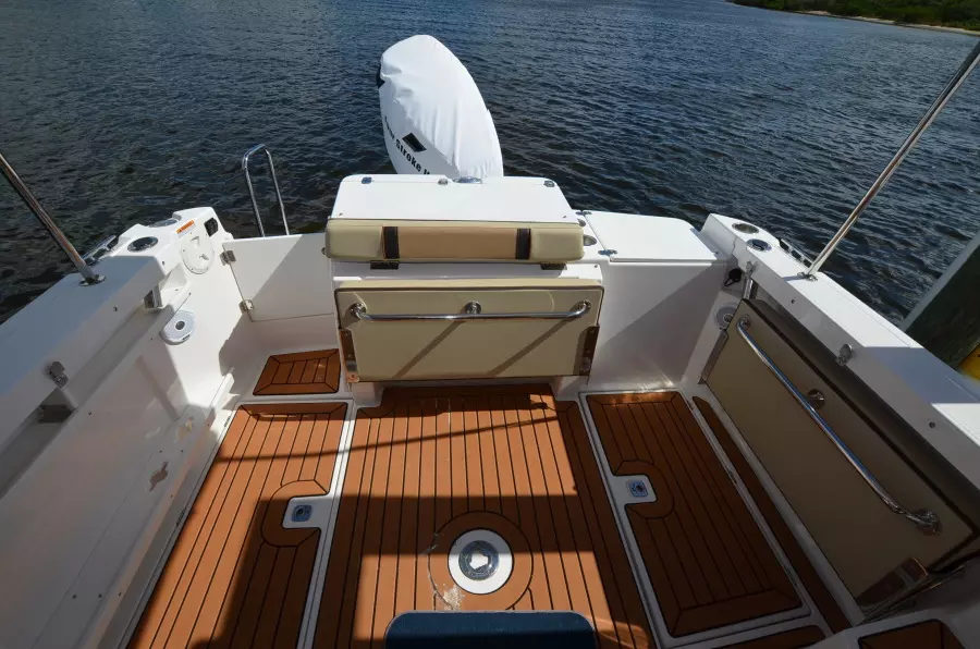 2018 Ranger Tugs R27