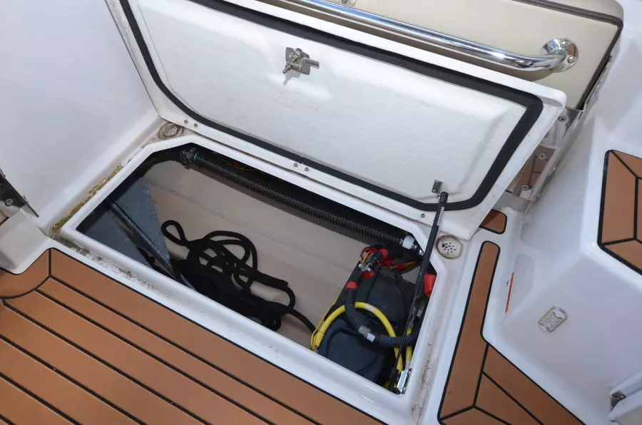 2018 Ranger Tugs R27