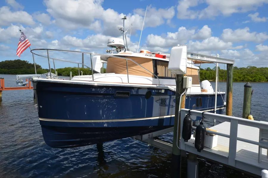 2018 Ranger Tugs R27