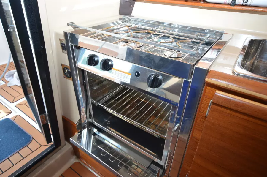 2018 Ranger Tugs R27