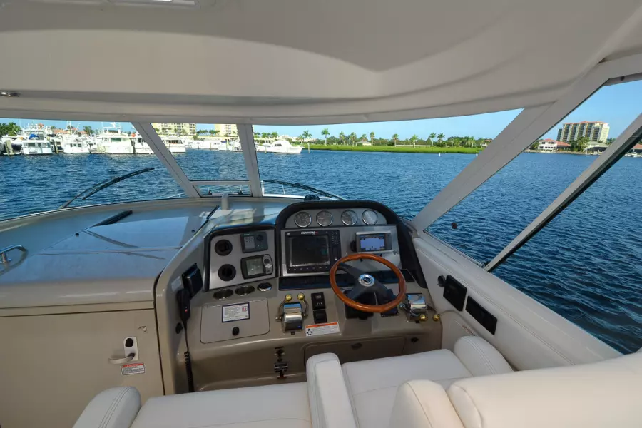 2006 Sea Ray 40 Motor Yacht